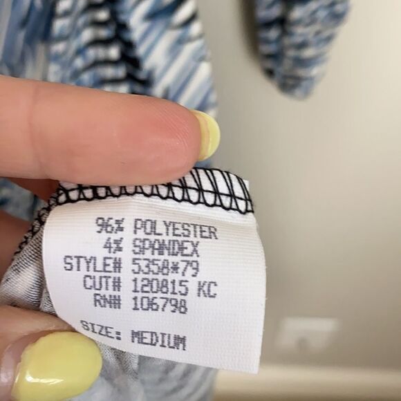 lily Blue Palm Print 3/4 Length Dress - Picture 14 of 16